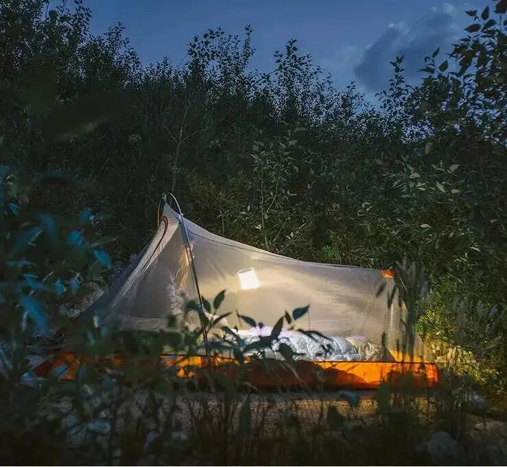 Solcellsdriven Fällbar Trädgårdslampa – Bärbar LED Utomhusbelysning för Trädgård och Gård