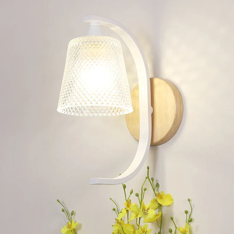 NordicBird - Modern vägglampa med fågeldesign för sovrum och vardagsrum