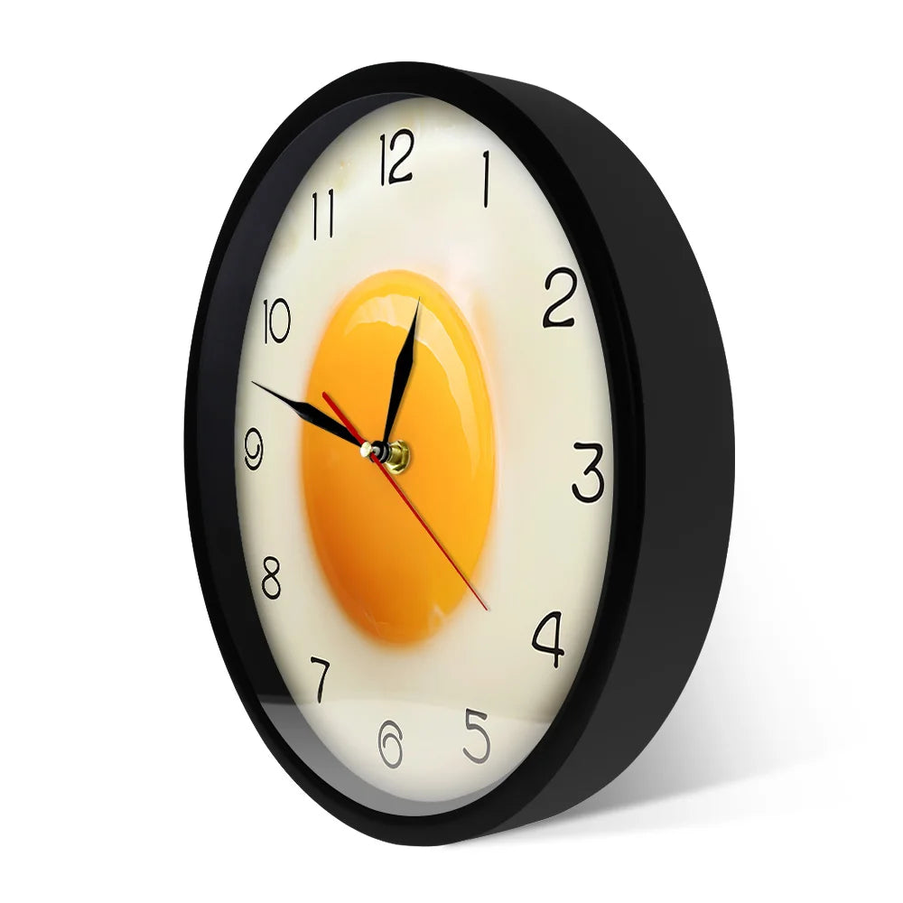 Carvallo - Dekorativ väggklocka med elegant design för matsalar