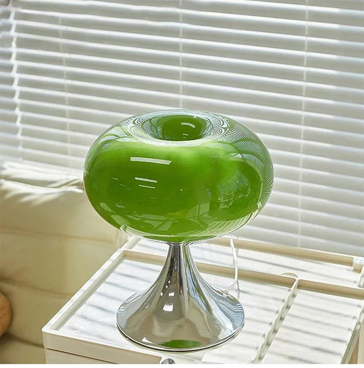 Vintage Apple Bordslampa