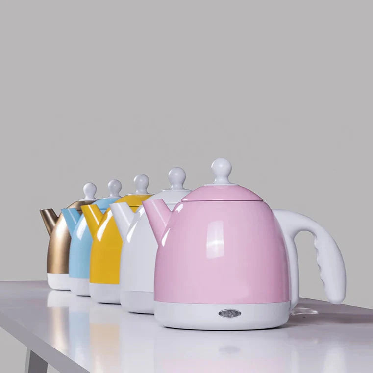 Royallure Isolerad Elektrisk Vattenkokare – Snabbkokning, Automatisk Avstängning, Koka-Torra Säkerhet, Färgglad Design