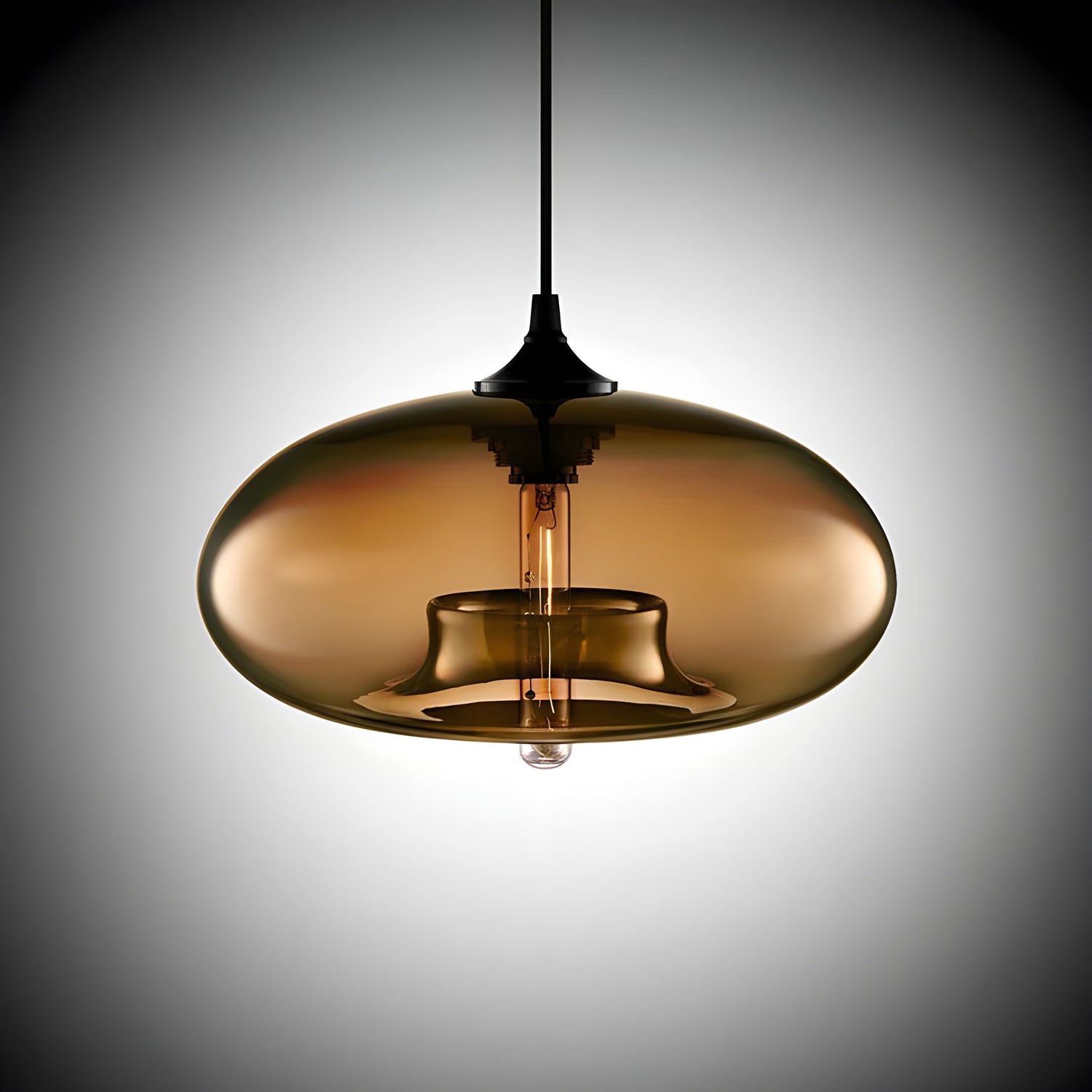 Glaspendellampa – Elegant design och varmt ljus | Perfekt för vardagsrum och matplats