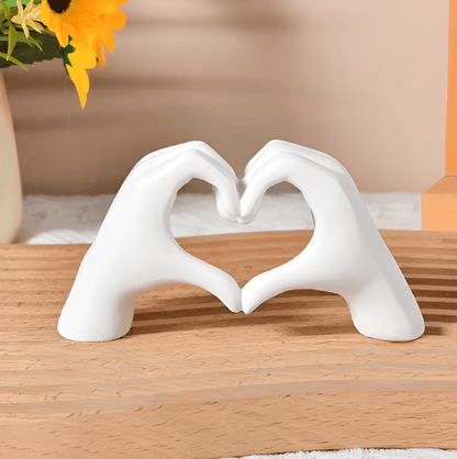 LoveSculpt Figur | Dekorativ träskulptur, handgjord för bostadsaccenter