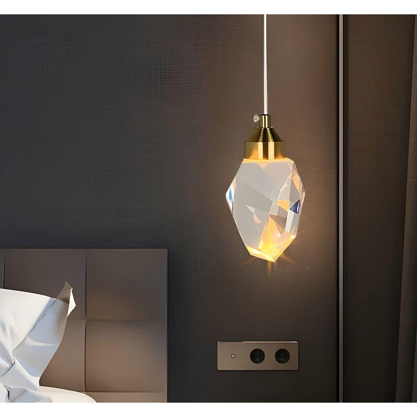 CrystalLux Light - Lyxig kristall-LED-hänglampa