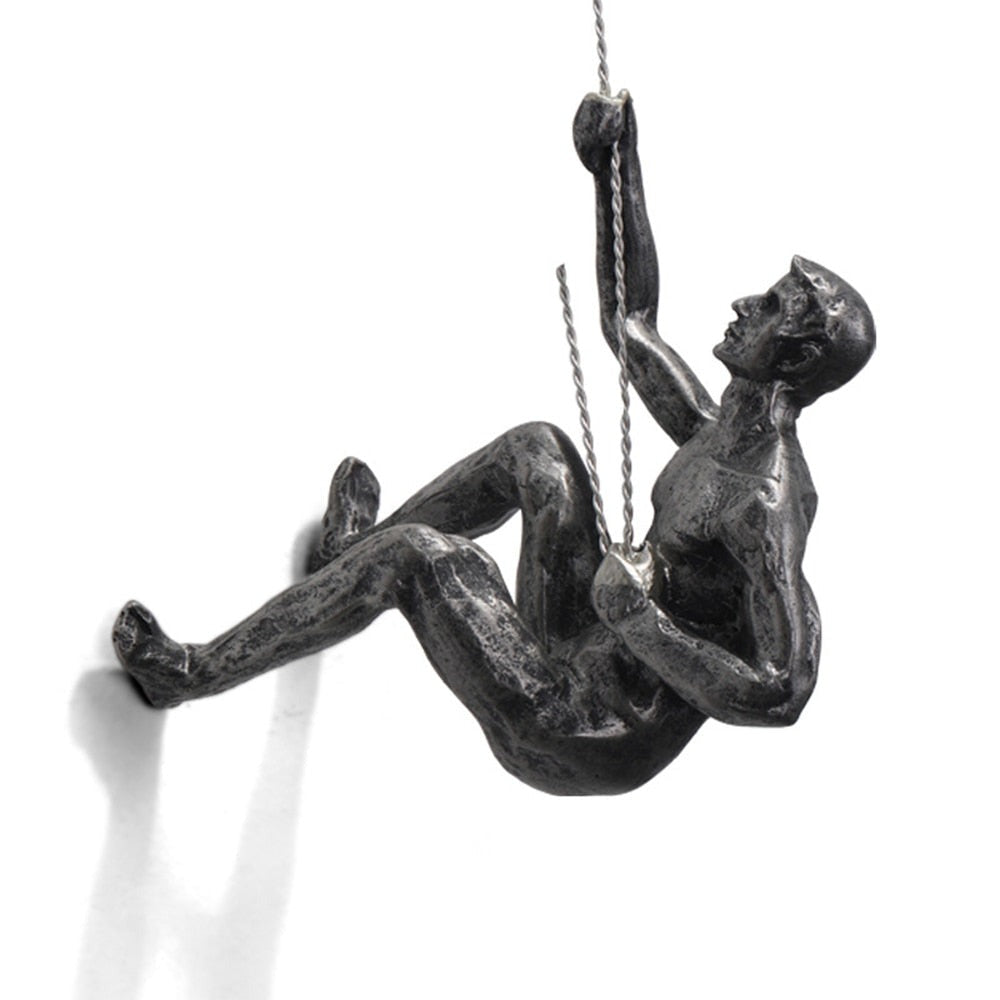 ArtiClimb Väggfigur | Klättrande skulptur i konstharp