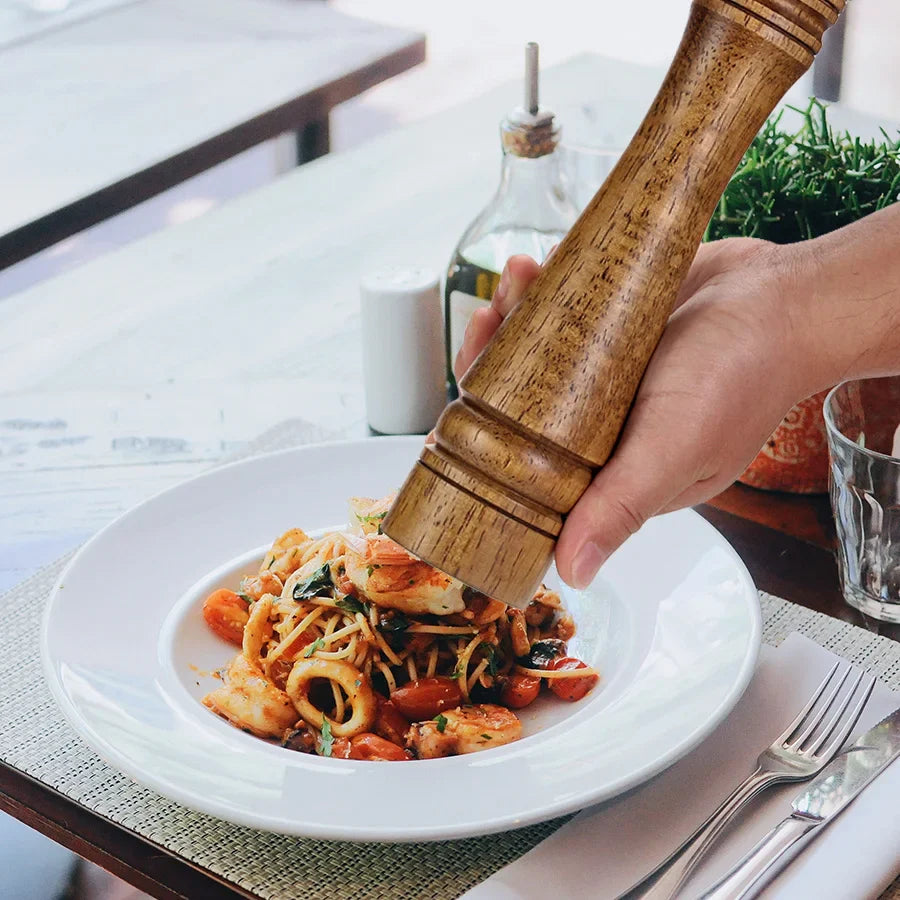 Royallure Rostfritt Ståls Salt- och Pepparkvarn med Justerbar Kvarn — Lätt Att Fylla På & Hållbar