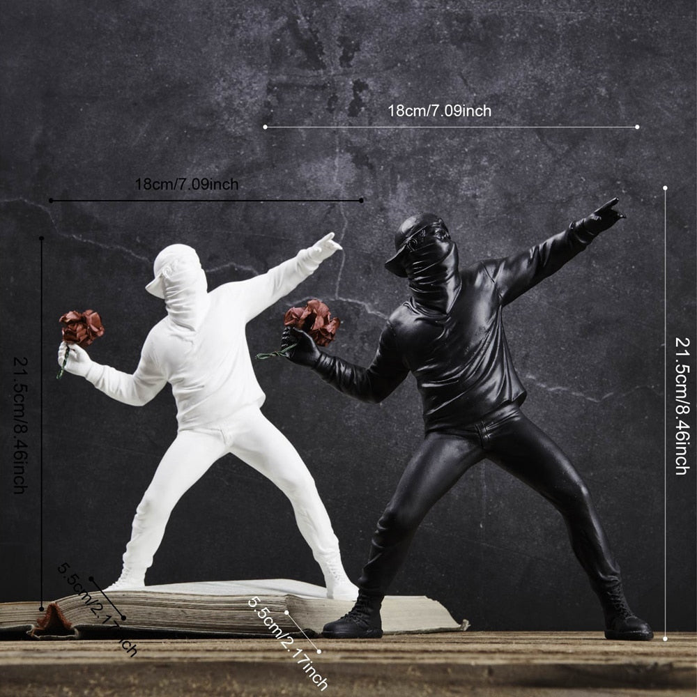 Carvallo – Abstrakt Harlekinsculptur med Modern Elegans och Symbolik för Inredningsdekoration