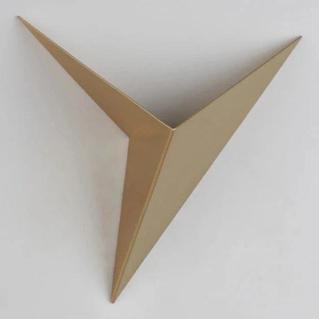 Carvallo - Elegant trekantig väggbelysning för modern inredning