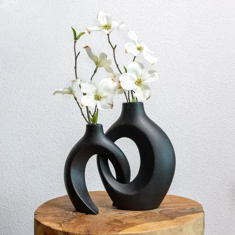 Carvallo – Konstnärlig Blomsterkruka med Vävdesign för Eleganta Blomsterarrangemang