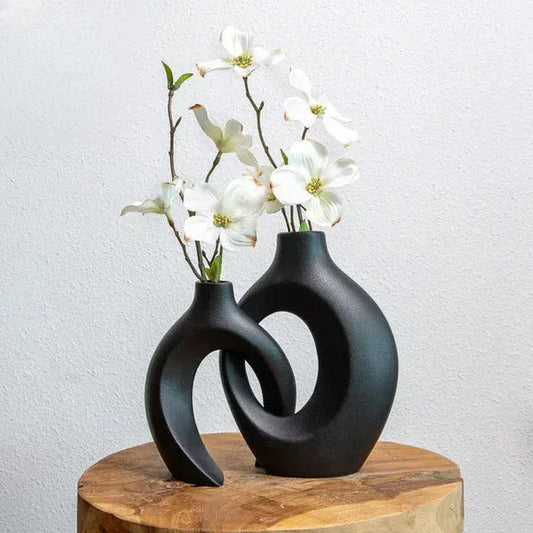 Carvallo – Konstnärlig Blomsterkruka med Vävdesign för Eleganta Blomsterarrangemang