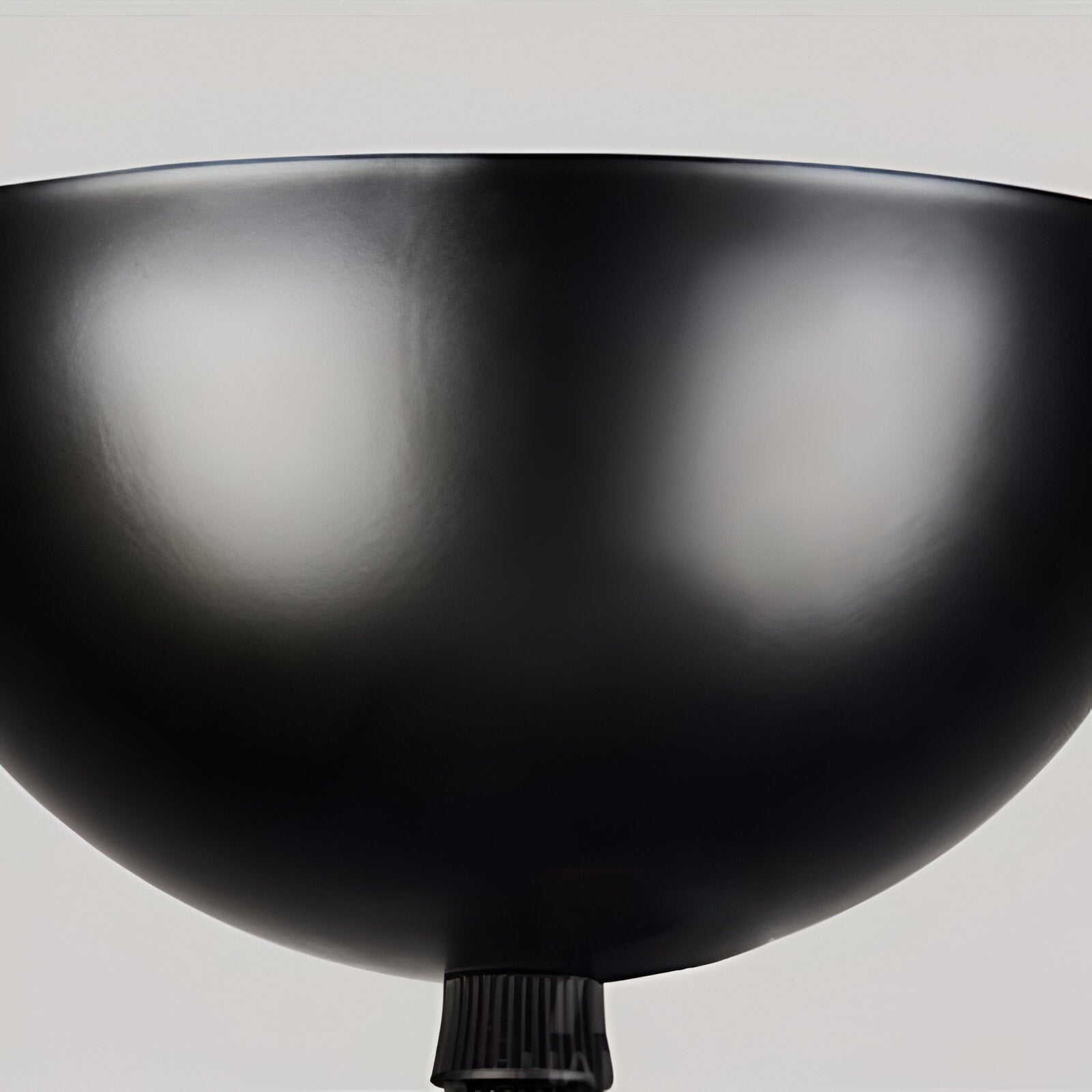 AppleGlow Taklampa – Konstnärlig E27 Taklampa i svart-vitt med solsdesign