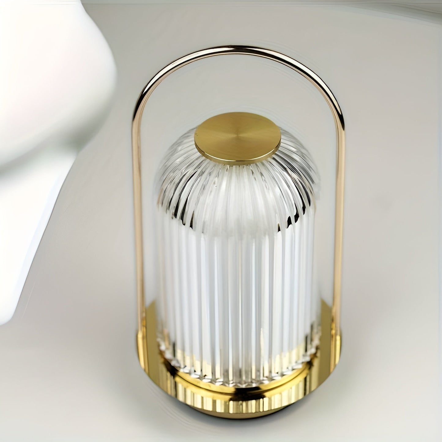 LumaLite Bärbar Akryl Bordslampa - Idealisk lampa för camping och hemmabruk med touchkontroll