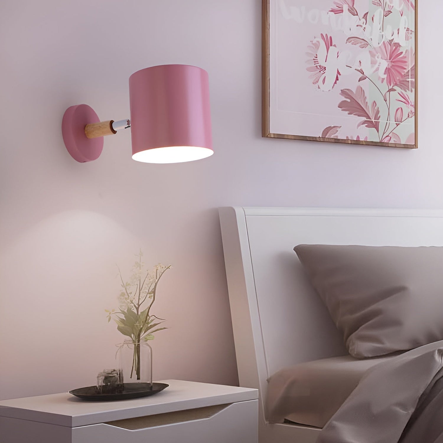 Justerbar vägglampa med pastell elegans