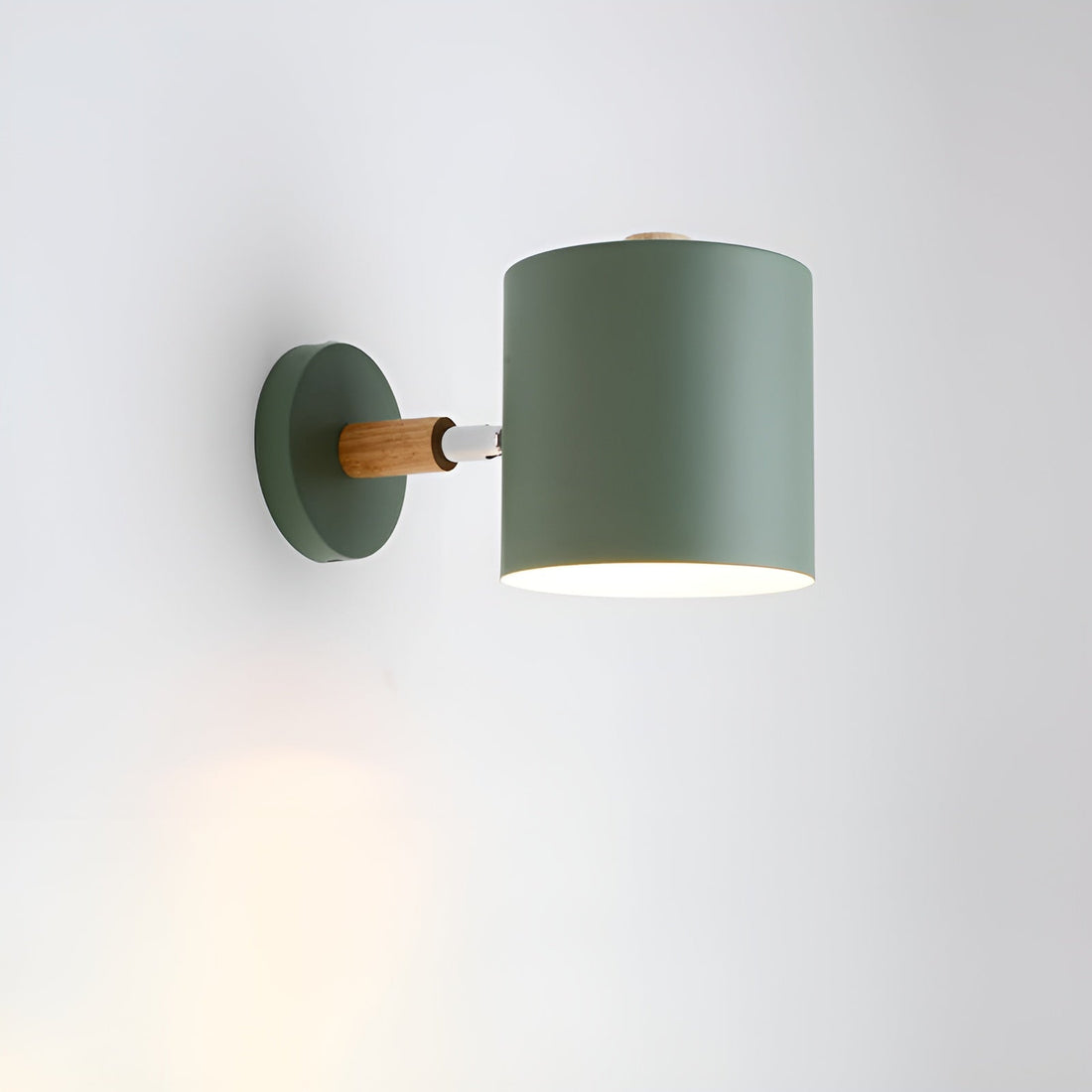 Justerbar vägglampa med pastell elegans