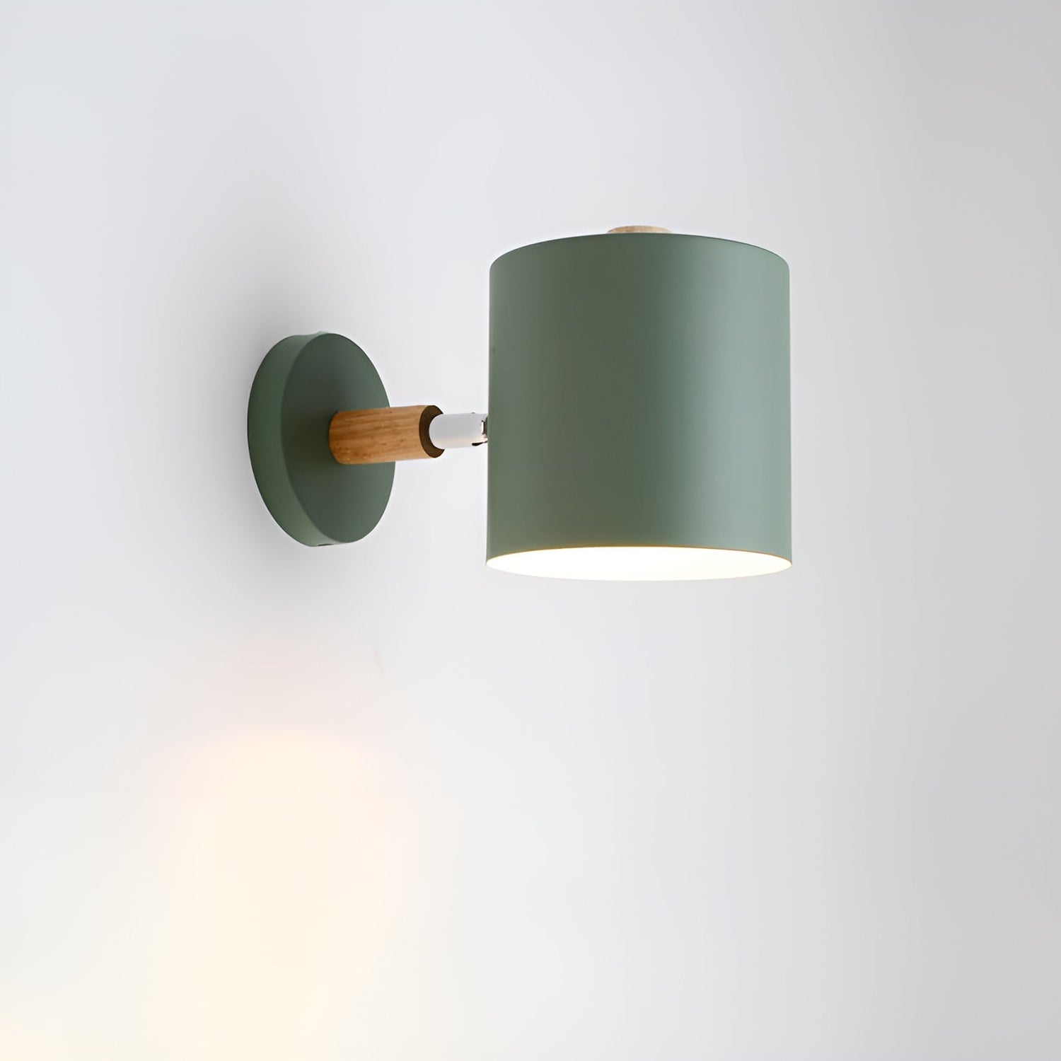 Justerbar vägglampa med pastell elegans