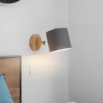 Justerbar vägglampa med pastell elegans
