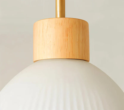 NordicGlow – LED taklampa med ribbat design och ljusstark belysning