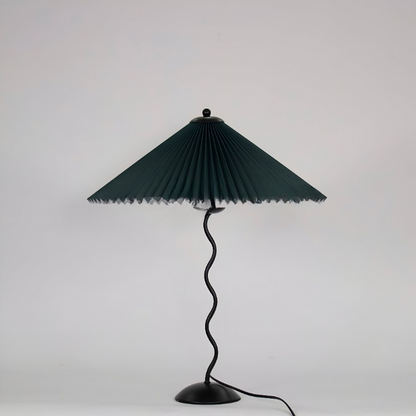 OrigamiGlow – Elegant LED-lampa med vågigt design för modern belysning