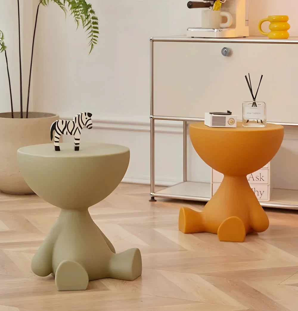 Carvallo – Runt sidobord med modern design och multifunktionell användning