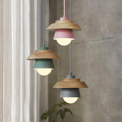ScandiGlow Pendellampa – Nordisk LED Hänglampa i Trä &amp; Metall i Macaron-design