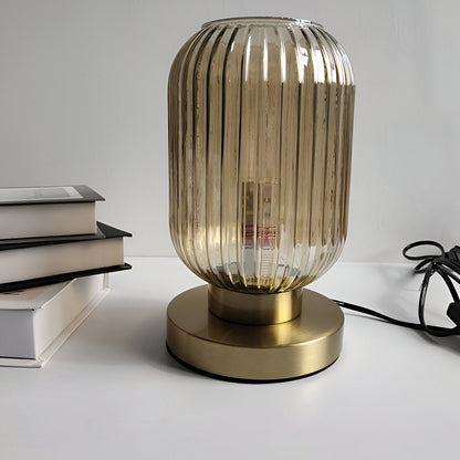 Oriantha | Nordisk bordslampa med ribbat glas