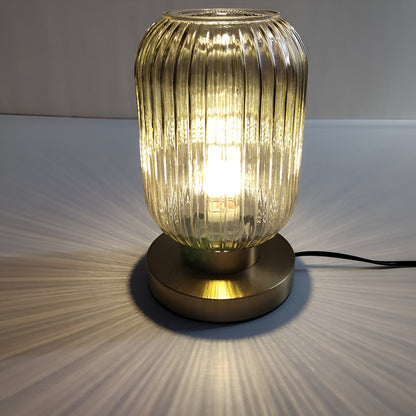 Oriantha | Nordisk bordslampa med ribbat glas