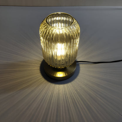 Oriantha | Nordisk bordslampa med ribbat glas