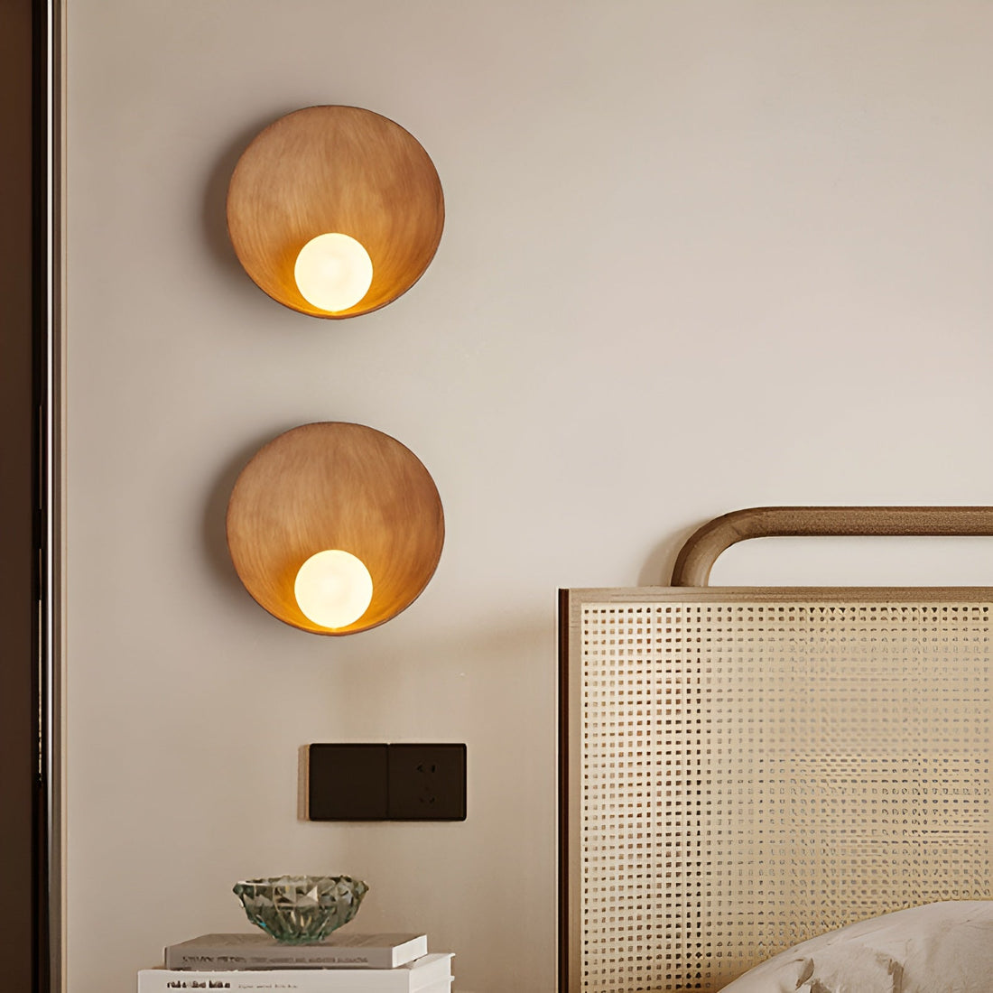 Vit Pärlampa - Vit Vägglampa med Wabi-Sabi Design