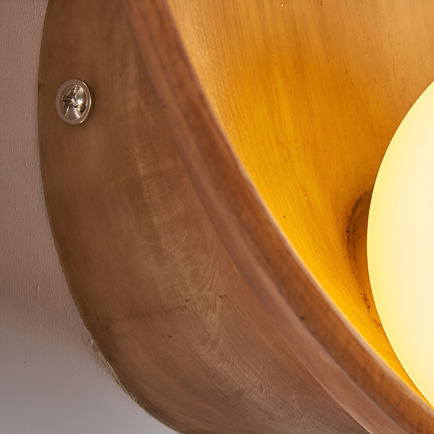 Vit Pärlampa - Vit Vägglampa med Wabi-Sabi Design