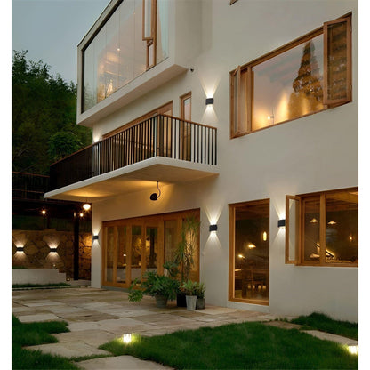 HydroShine Light - Modern Nordisk Vattentålig LED Vägglampa