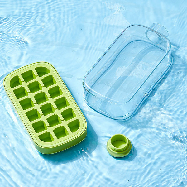 Praktisk 2i1 isbitflaska