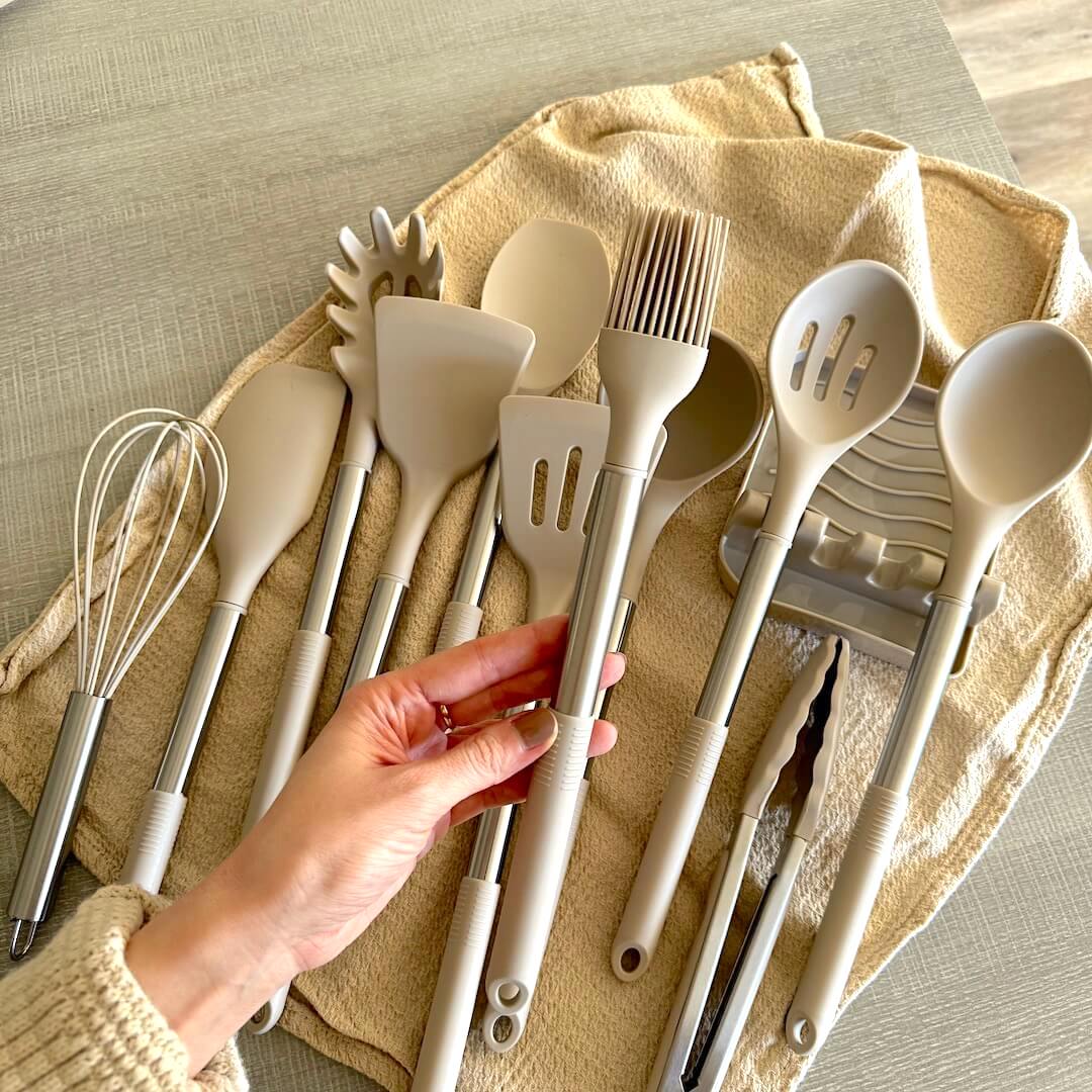 Carvallo FlexKit Kökstillbehör Set 12-delar | Värmebeständigt silikon | Med hållare | BPA-fri