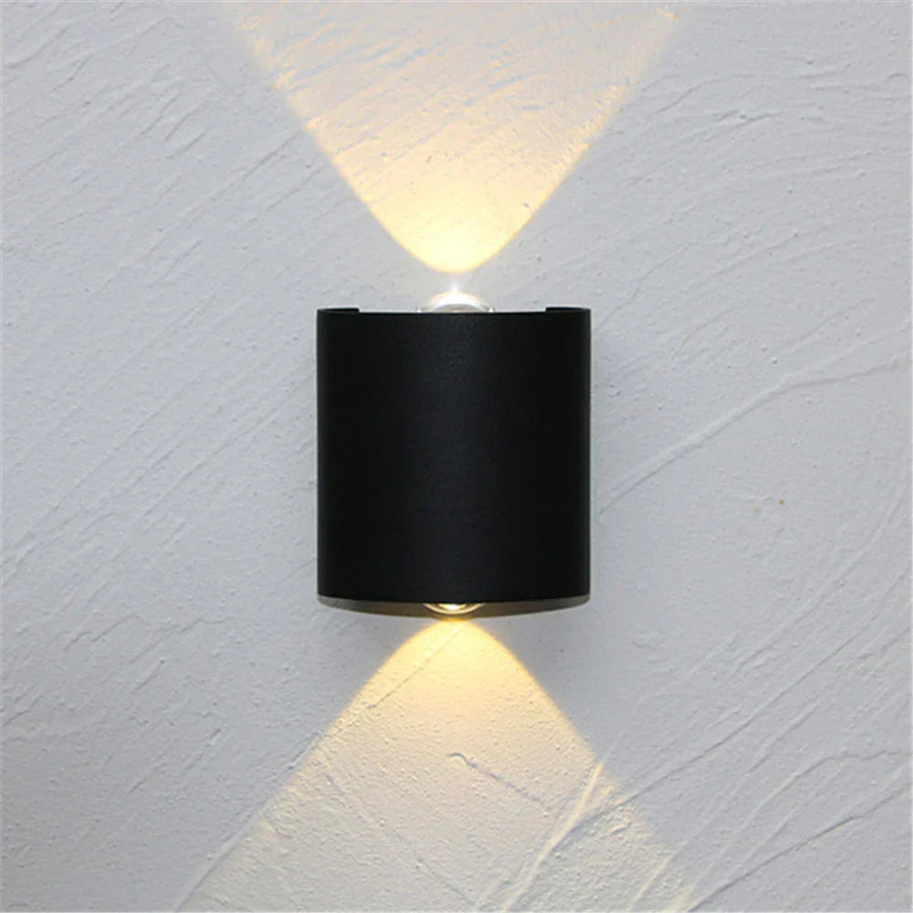 Vellora - Elegant och Modern LED Vägglampa