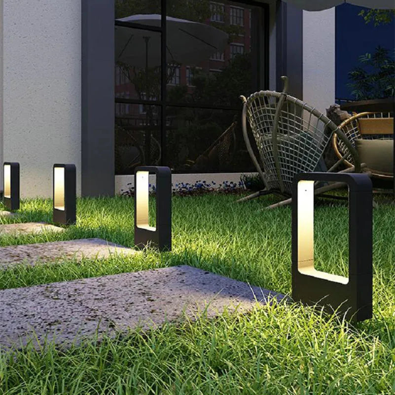 LuxiLicht -Elegant Aluminium Stående Utomhuslampa