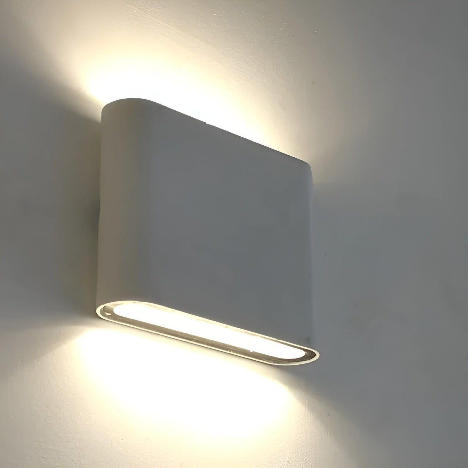 PowerShine Light - Minimalist Vattentät Utomhus LED Vägglampa