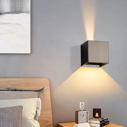 RadiantLux - Modern Vägglampa för Inomhusbruk