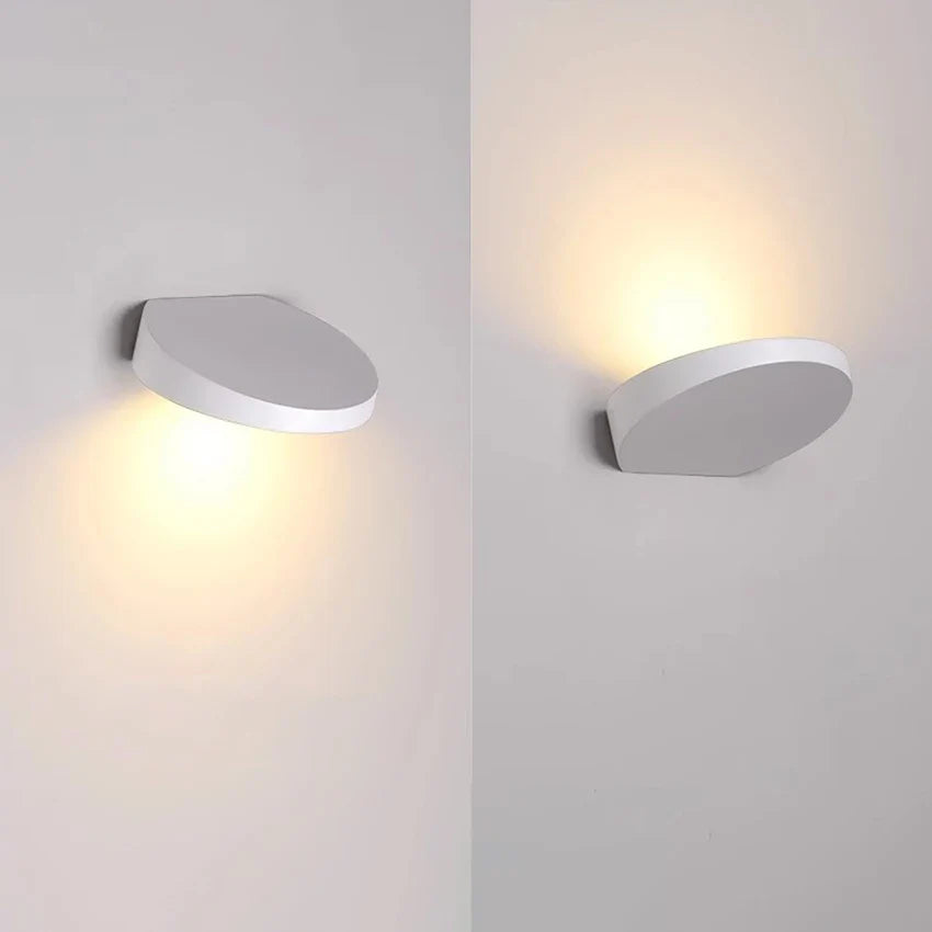 BlackGlow – Modern LED Vägglampa i Minimalistisk Design