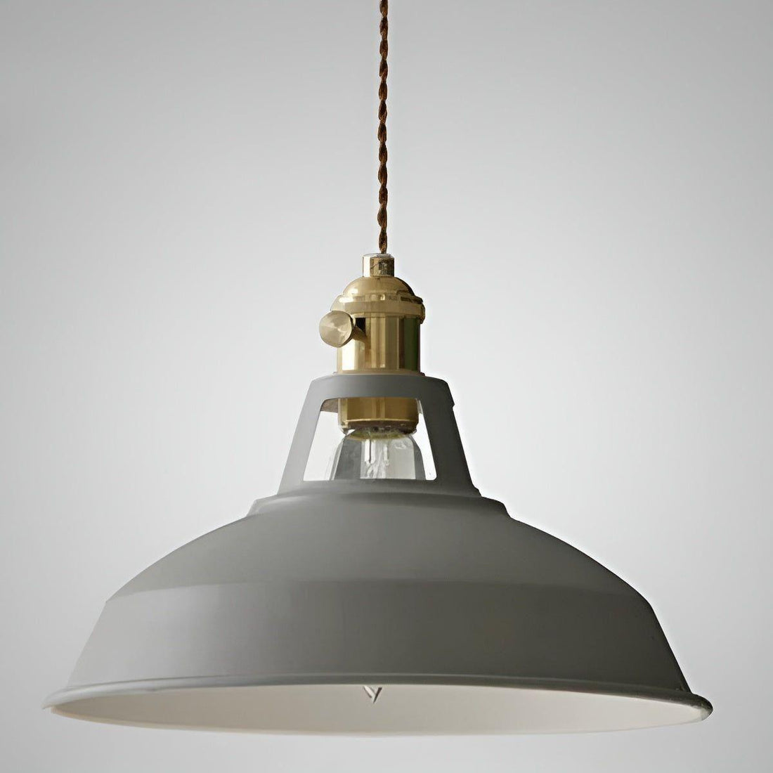 IronGlow Lampa - Vintage Järn Metall Takpendellampa