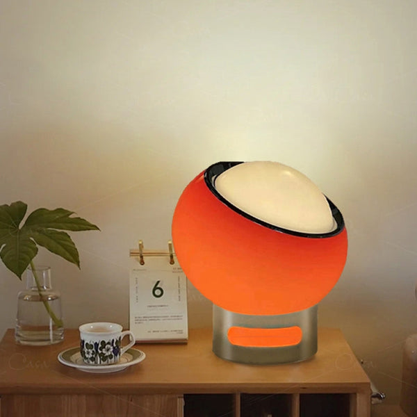 Fransk karaktäristisk bordslampa i Bauhaus-stil