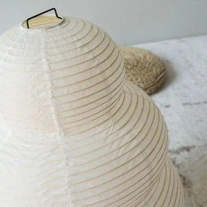 Golvlampa i Wabi-Sabi stil – Mjuk rispapperljus för en mysig atmosfär