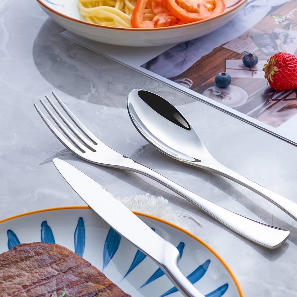 Jet Silver Bestickset – Modern Design i 18/10 Stål