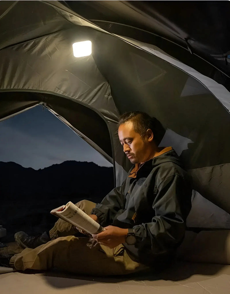 PowerBeam - LED-lampa med magnetisk bas och uppladdningsbart batteri