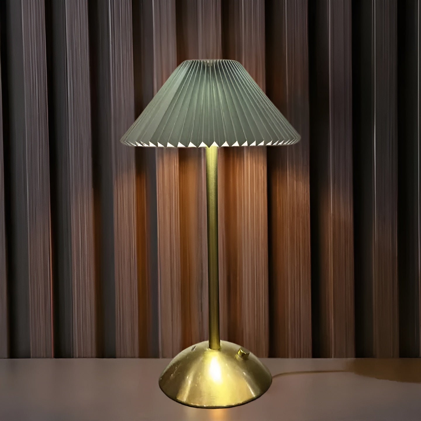 Carvallo – Trådlös Bordslampa med Elegant Design och Justerbar LED-belysning