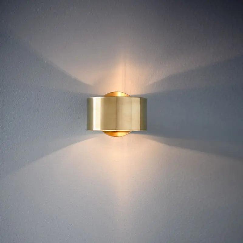 Klarin - Modern Vägglampa