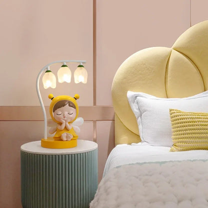 BlossomGlow – Söt Barnrum Bordslampa med LED och Blommönster