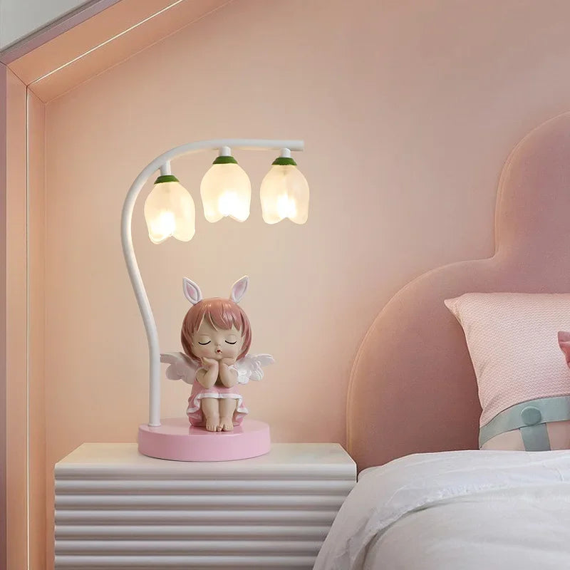 BlossomGlow – Söt Barnrum Bordslampa med LED och Blommönster