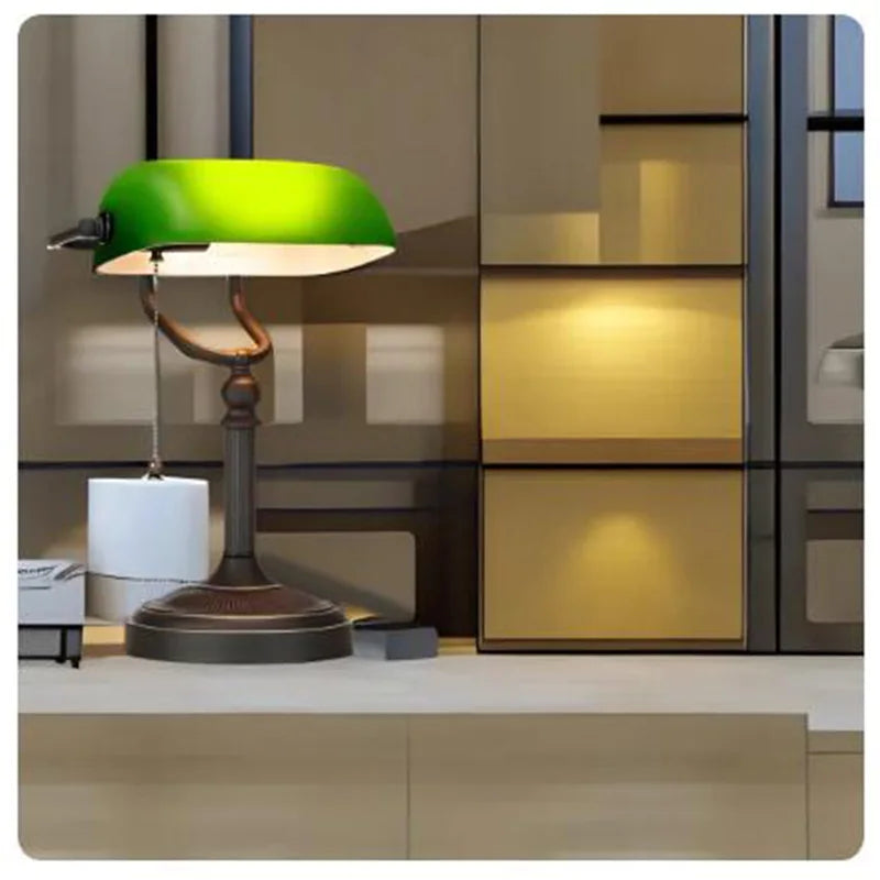 LumiBank - Klassisk Banklamp med Grönt Glas i Retro Stil för Kontor &amp; Vardagsrum