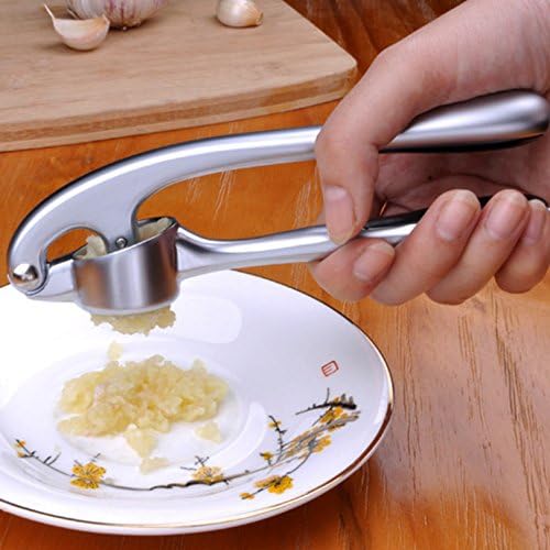 Krossa, hacka och pressa vitlök enkelt med GarlicEase vitlökspress