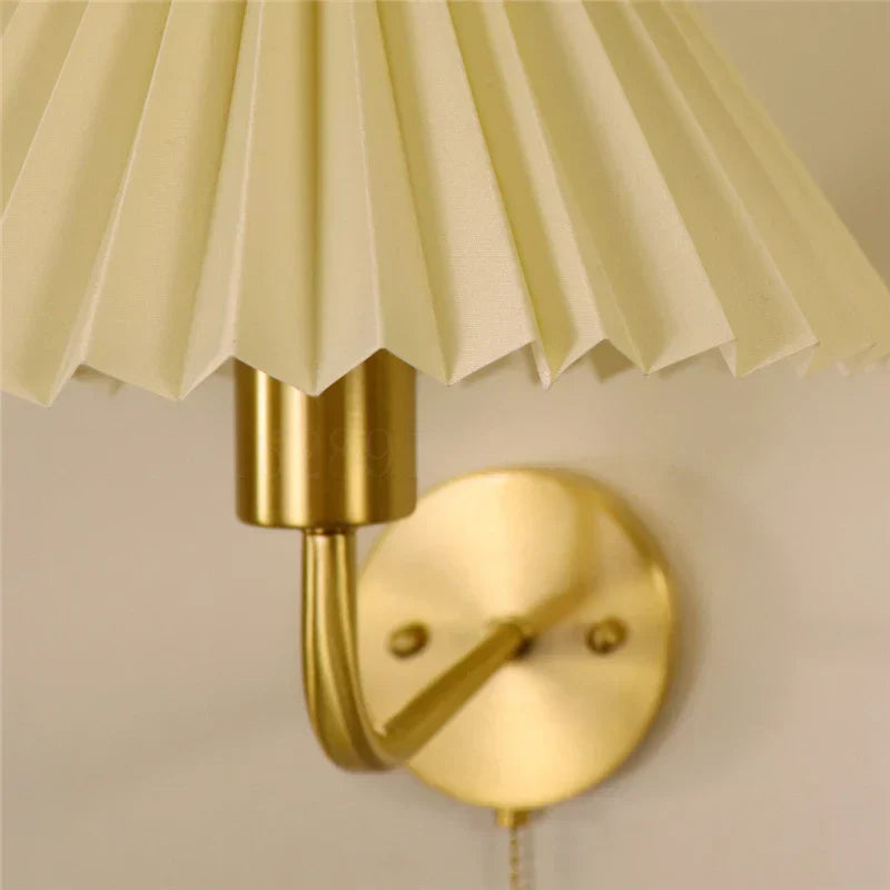 OrigamiGlow - Modern Vägglampa