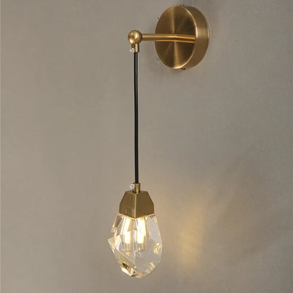 CrystalGlow - Modern Kristall Vägglampa i Minimalistisk Design